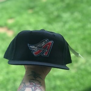 Vintage angels SnapBack hat.